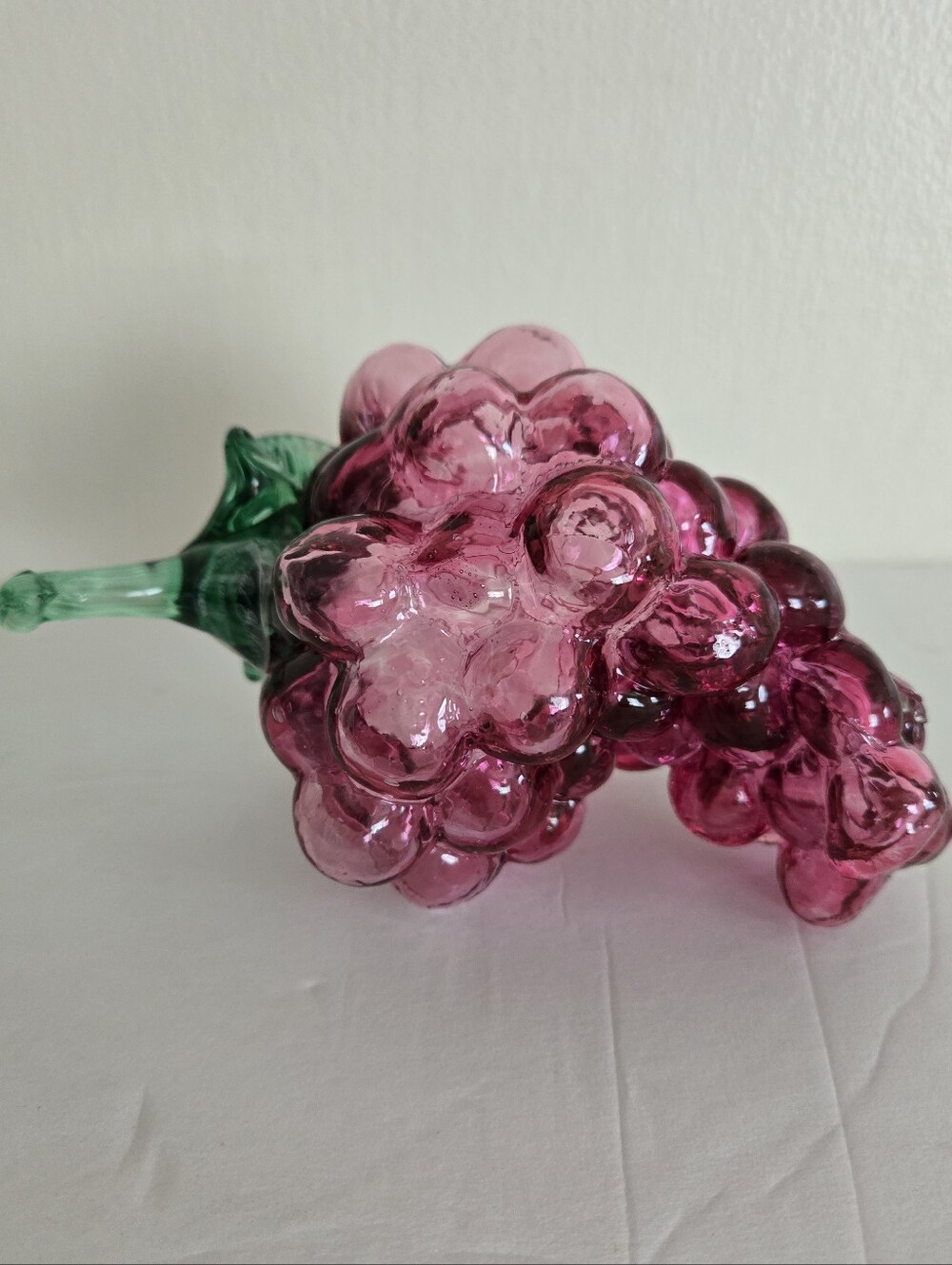 Royal Gallery Vintage 1998 Glass Grapes